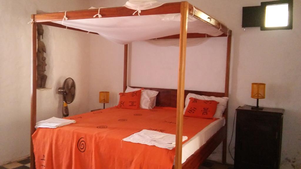 Maison Augustin Ly Goree Luaran gambar