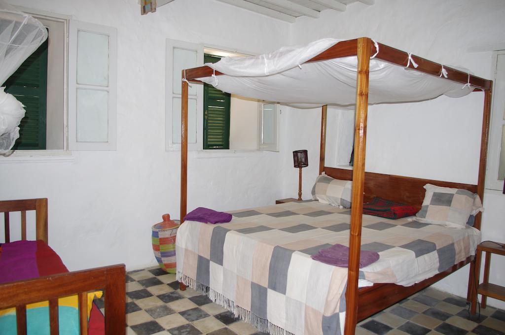 Maison Augustin Ly Goree Bilik gambar